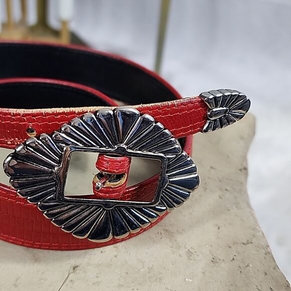 Art Deco Vintage 1987 Liz Claiborne Red Leather Belt - Picture 15 of 15